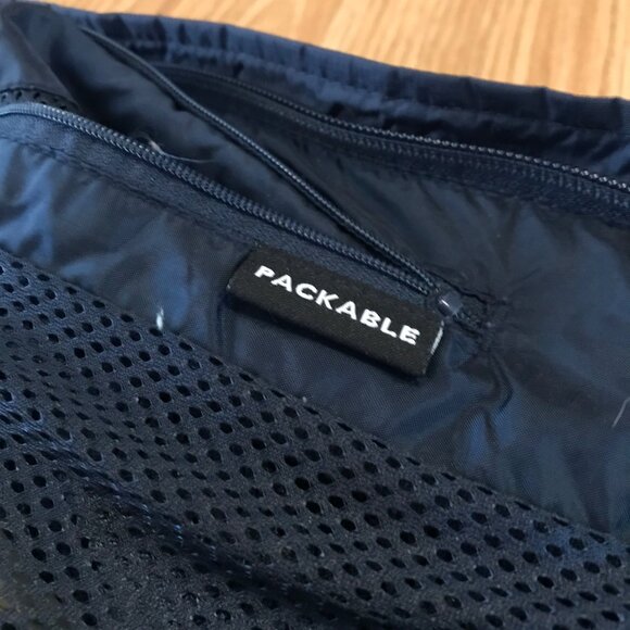 Columbia Med Womens Packable Storm-Dry Waterproof Breathable Jacket Beige Black - Picture 11 of 16